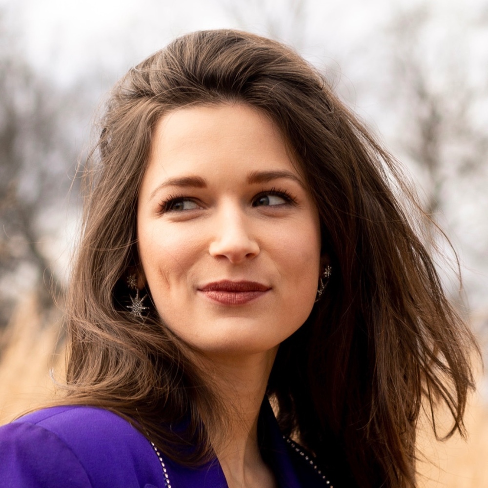 Meet your Posher, Olivia